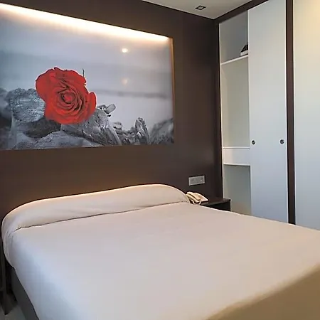 La De Roces Hotel