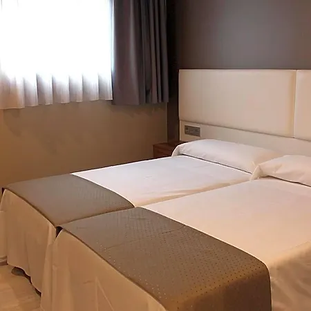 Hotel La De Roces Gijón