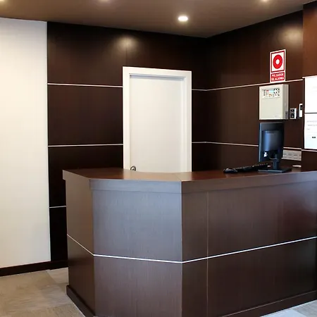 Hotell La De Roces Gijón