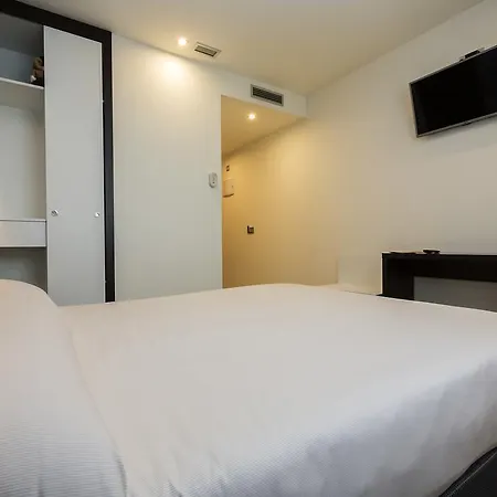 Hotell La De Roces Gijón