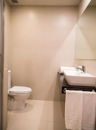 Otel La De Roces Gijón