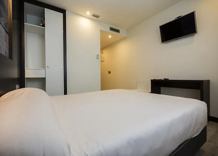 Hotell La De Roces Gijón