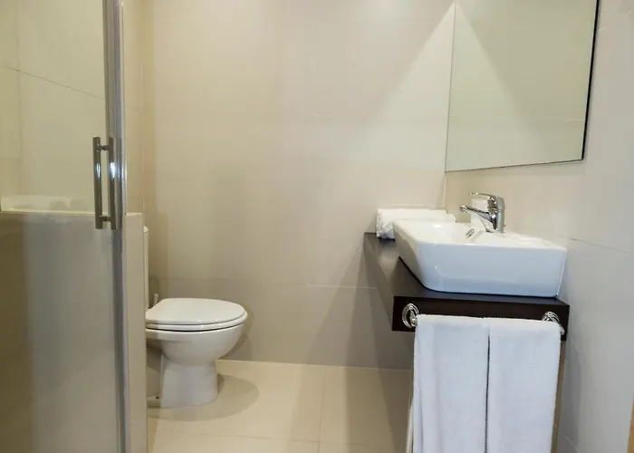 Hotell La De Roces Gijón