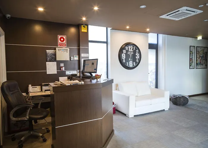 La De Roces Hotell *