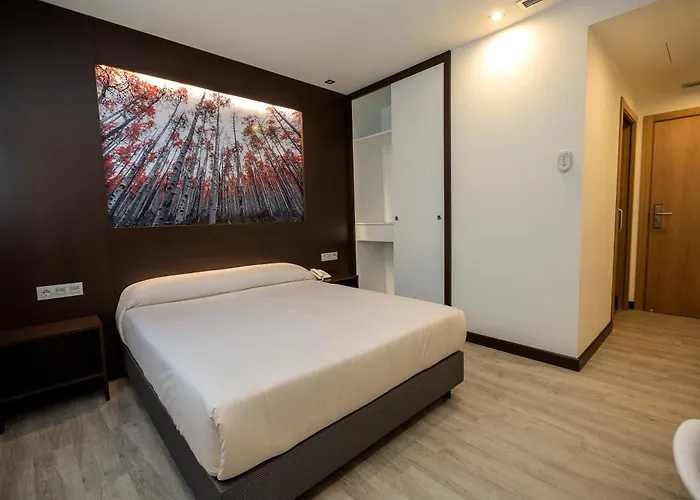 La De Roces Hotell *