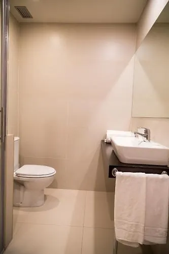 Hotell La De Roces Gijón